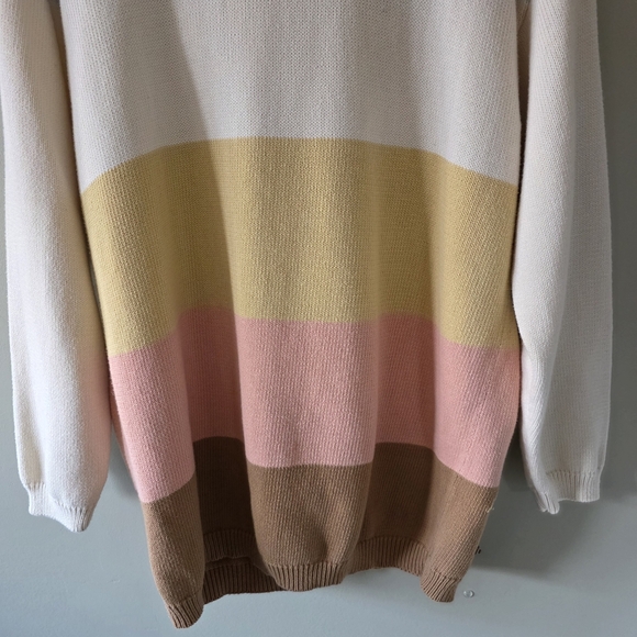 Franco Valerie M Vintage 90s Artsy Fun Eclectic Embroidered Beaded Turtleneck - Picture 15 of 15